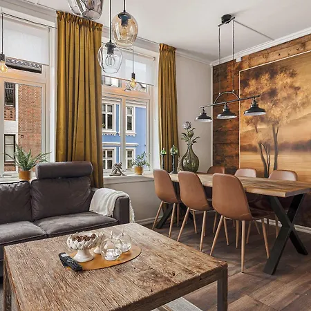 Dinbnb L 250m To Bryggen L Backyard L Smart-tv L 6 Guests *