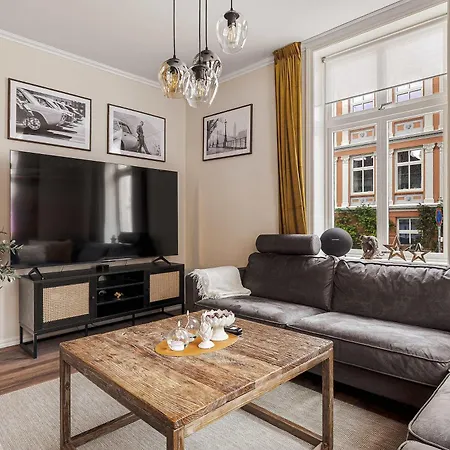 Dinbnb L 250m To Bryggen L Backyard L Smart-tv L 6 Guests * Bergen